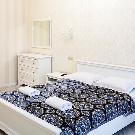 Leogrand Vip Apartments On Udatnogo 4 Lviv Exteriör bild